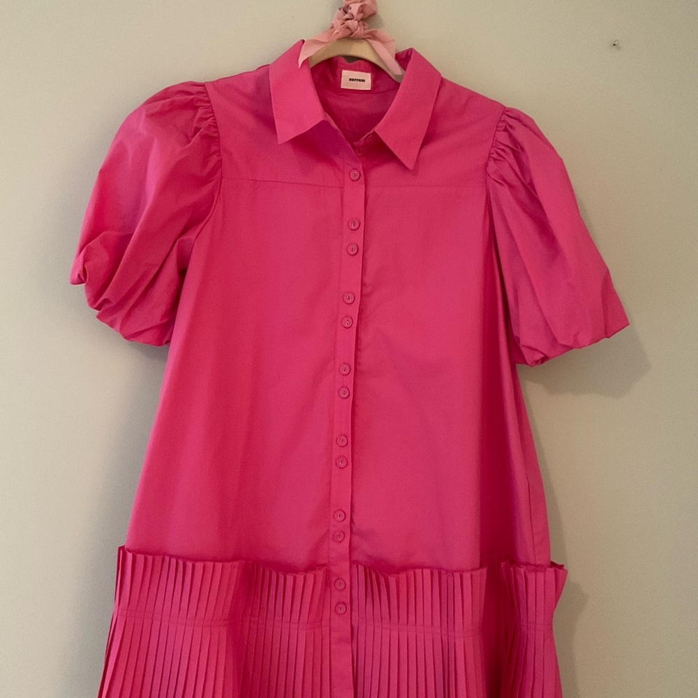 Boutique Bright Pink Button-Front Pleated Hem Dress